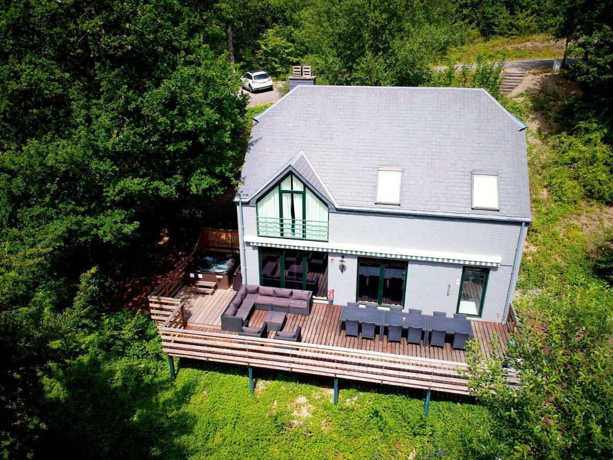 Villa Dakota - Jacuzzi, Zwembad, Playstation Дюрби Екстериор снимка