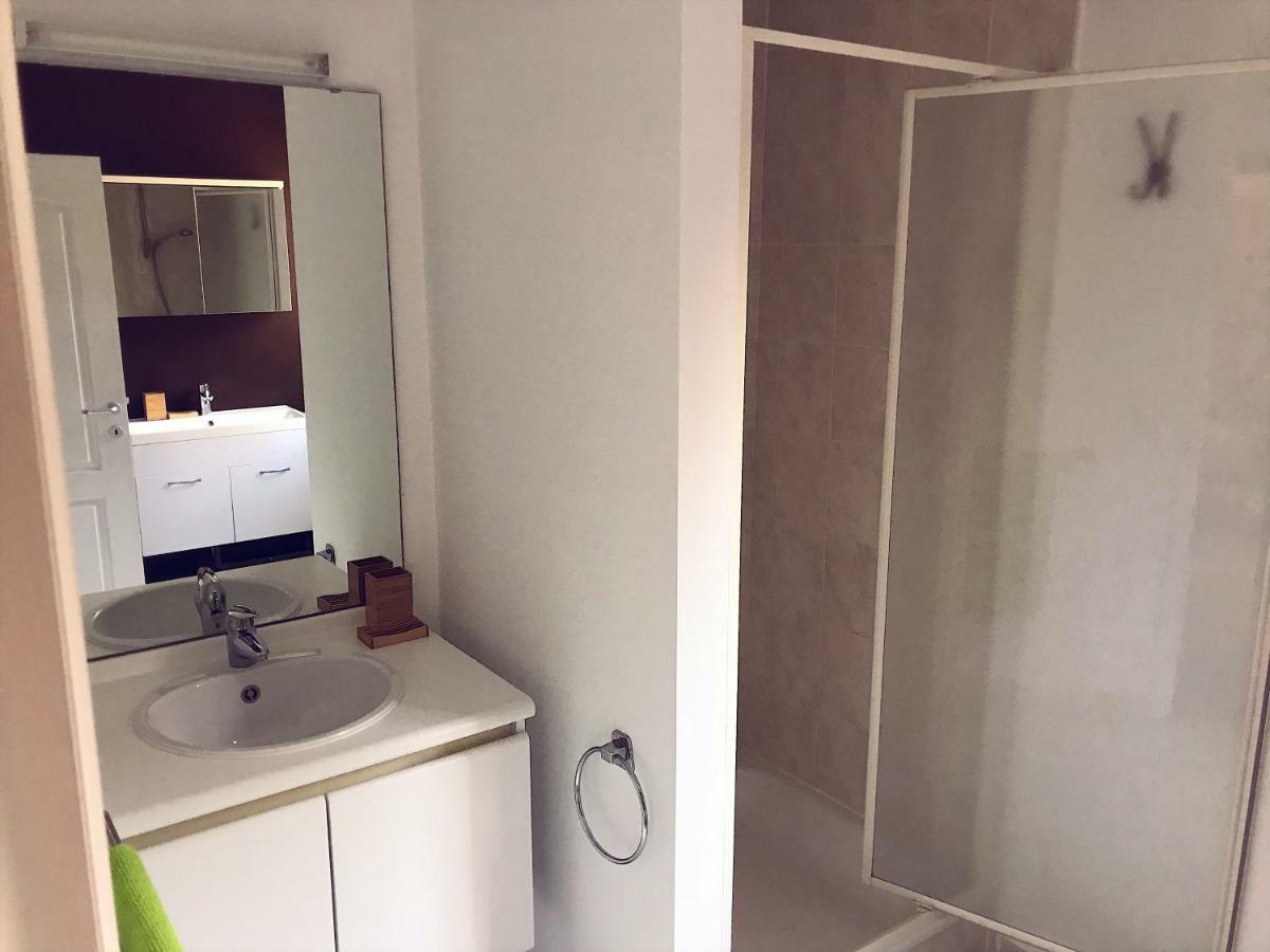 Villa Dakota - Jacuzzi, Zwembad, Playstation Дюрби Екстериор снимка