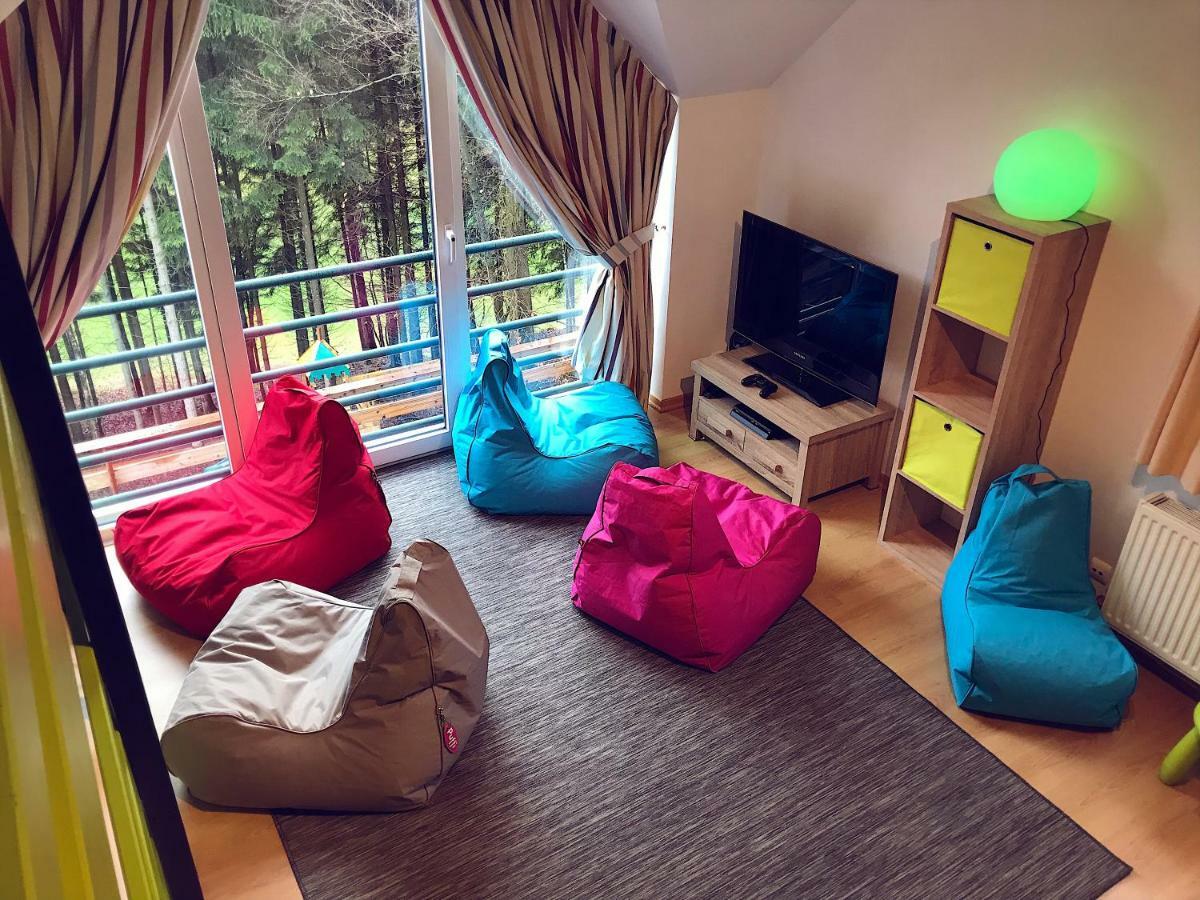 Villa Dakota - Jacuzzi, Zwembad, Playstation Дюрби Екстериор снимка