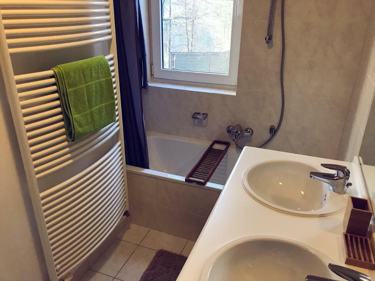 Villa Dakota - Jacuzzi, Zwembad, Playstation Дюрби Екстериор снимка